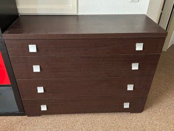 Free Furniture – Moving Sale