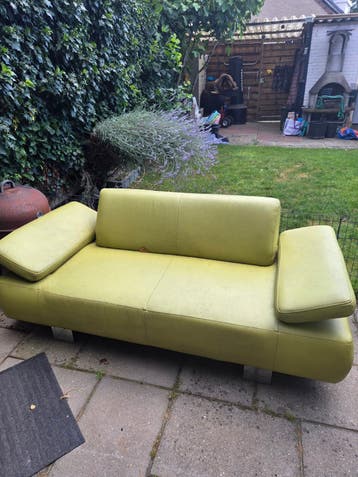 Groene leren bank gratis