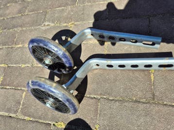 Set van diverse zijwieltjes voor kinderfietsen