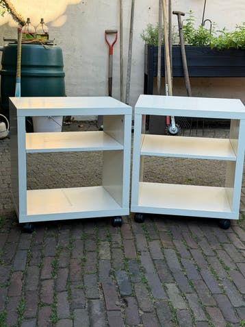 Set van 2 Witte IKEA Verrijdbare Bijzettafels/Opbergkasten
