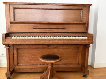 piano