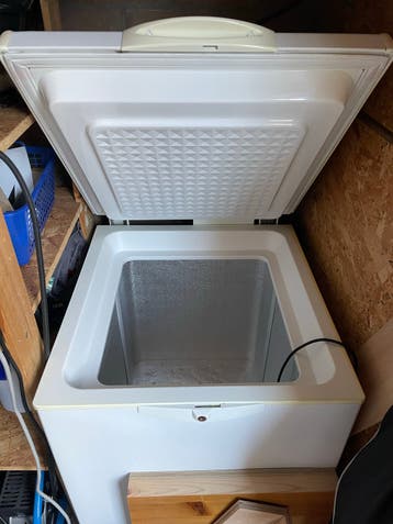 Whirlpool Tafelmodel Vrieskist - Compact en Werkt Goed