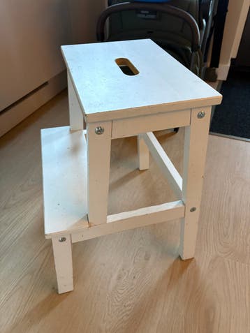 Ikea keukentrapje, wit