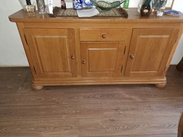 Massief Eiken Dressoir met Lades en Deuren