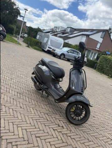 Opzoek naar een mooie vespa lx50 4takt!