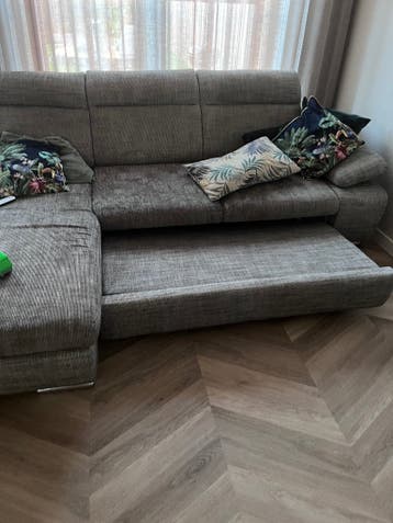 Gratis hoekbank met slaapfunctie – morgen op te halen