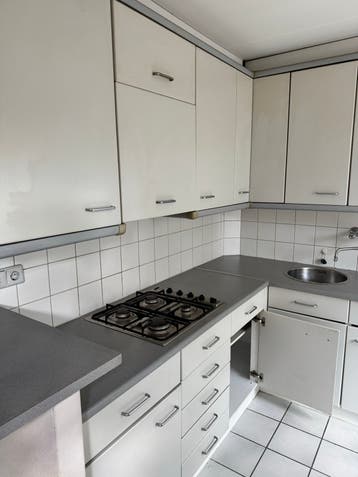 Complete Witte Hoekkeuken met Gasfornuis en Dubbele Spoelbak