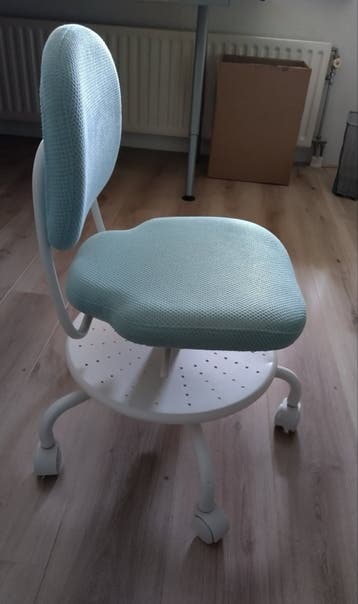 Ikea VIMUND kinder bureaustoel - Lichtblauw