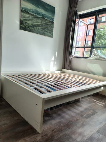 Ikea almhult Goed bed voor iemand met weinig te besteden