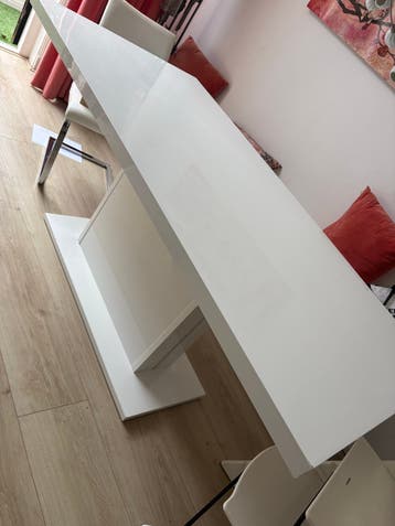 Witte hoogglans eettafel - gratis op halen zo snel mogelijk