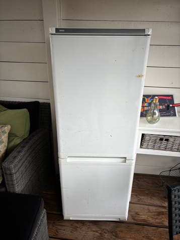 Gratis Zanussi Koelkast/Diepvries Combinatie - Goed Werkend