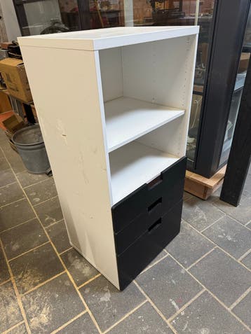 IKEA Stuva Målad kast met lades en open vakken