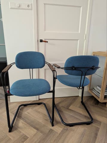 Set van 2 nieuwe Lande/Artifort stoelen