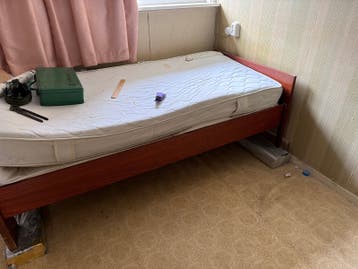 Houten bedframe met matras - Eenpersoons