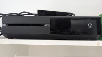 Xbox One met diverse games (zonder controller)