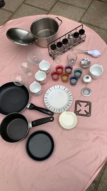 Gratis spullen: Keukengerei, servies en meer