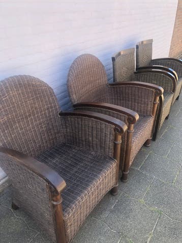 4 fauteuils ( 2 keer 2 dezelfde )