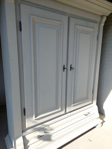 Kast