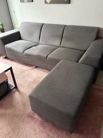 Nette 3 zits bank met losse hocker