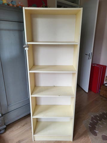 Gebruikte Ikea Billy boekenkast