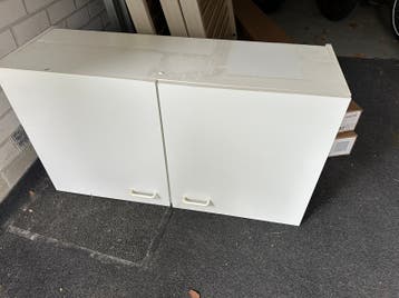 Gratis-Wit kastje 2 deuren