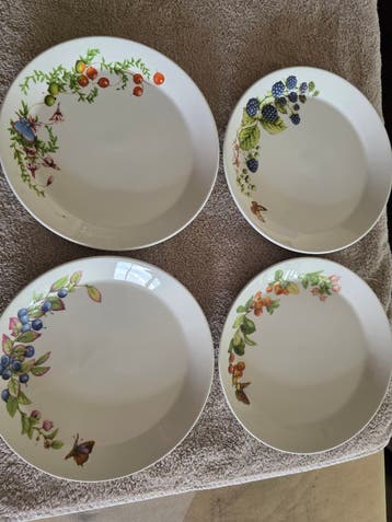 Gratis 7 ontbijtbordjes Marjolein Bastin Libelle servies