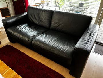 Stevige zwart leren 2.5/3 zits bank - 1.83m breed