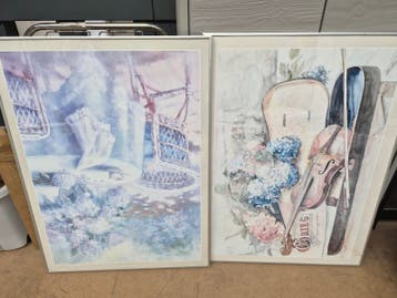2 grote fotolijsten  60x80 alleen samen
