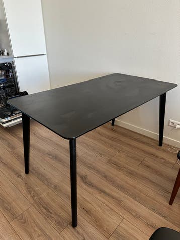 Ikea Lisabo - Zwarte eettafel