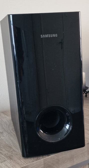 Gratis afhalen: Samsung PS-WBD1200 Home Theater Subwoofer