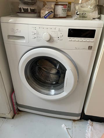 Gratis Whirlpool wasmachine - startknop defect
