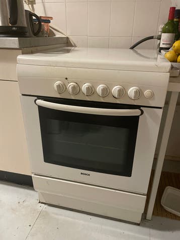 Gratis Bosch gasfornuis met oven - Ophalen 7 juli