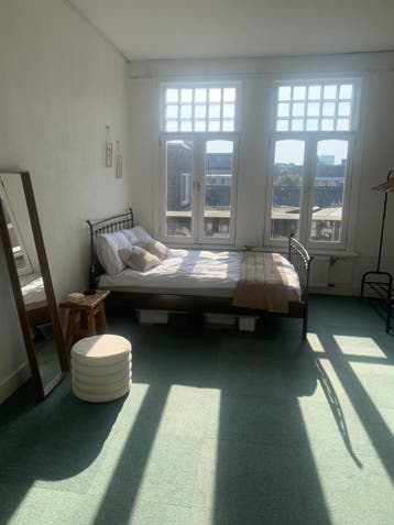 Bed frame 160x200 gratis op te halen in Utrecht Oost