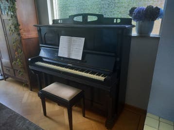 Antieke piano Hermann Sangerhausen Königt Herzogt Hofpianofa