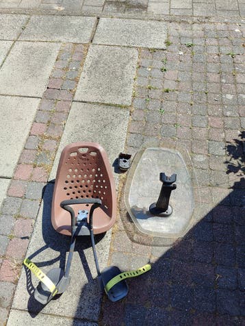 Yepp voorzitje zonder gordels met windscherm en adapter