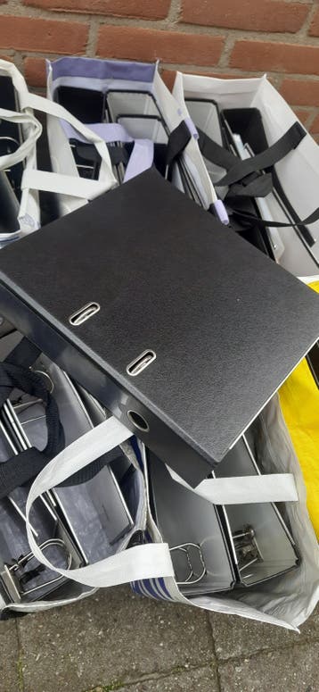 29x A4 ordners, zwart, gebruikt