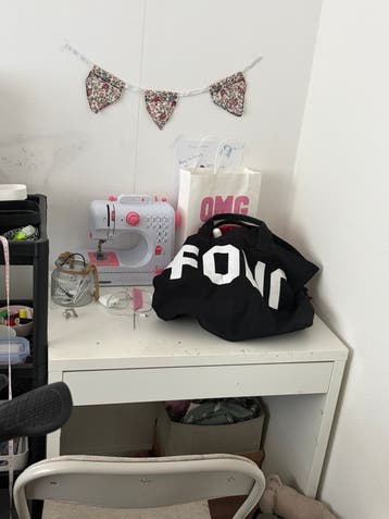 Gratis Bureau met lade