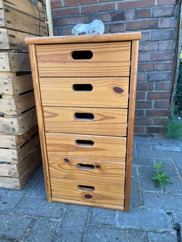 Gratis grenen houten laden kastje