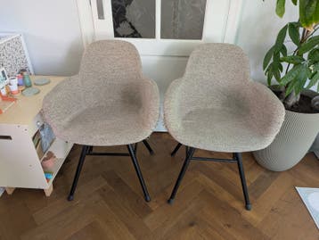 2 gratis eetkamerstoelen van Zuiver