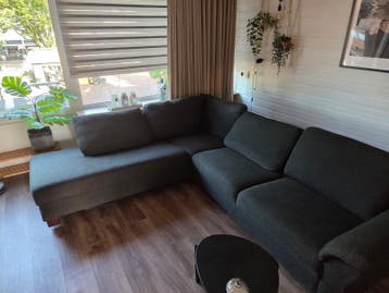 Comfortabele hoekbank met chaise longue