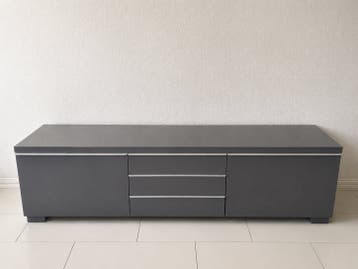 Gratis dressoir, tv-meubel, kast, bank en meer –