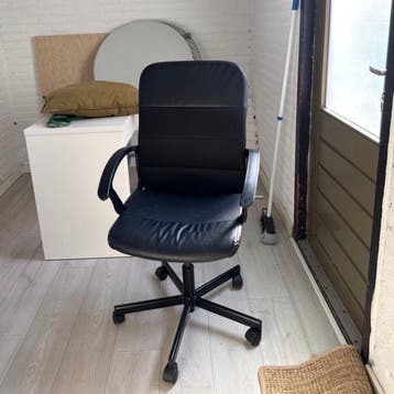 Gratis IKEA bureaustoel, ophalen in Pijnacker