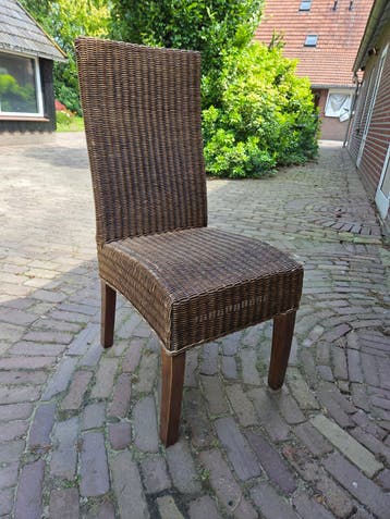 Rieten stoelen 6x gratis