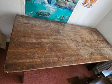 Eetkamertafel