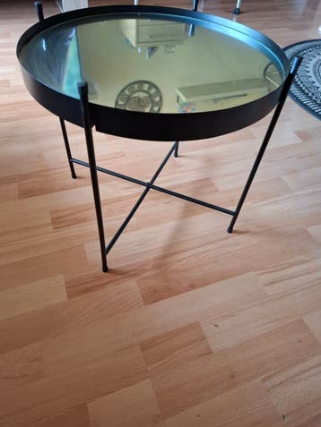 Bijzettafeltje