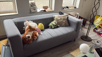 GRATIS IKEA 2-zits bank met wasbare hoezen