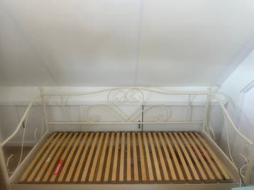 Bed 90x200