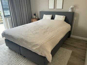 Gratis af te halen: boxspring 160 x 200 cm