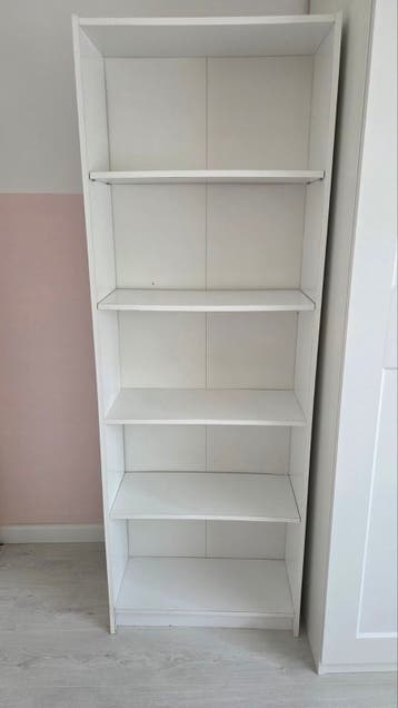 Gratis Boekenkast met Gebruikssporen