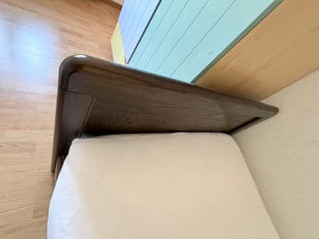 Gratis massief houten eenpersoonsbed